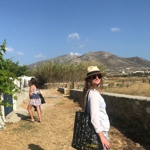 Meet your Posher, Alli